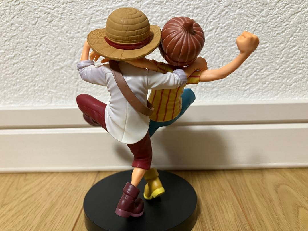 ワンピース 一番くじ シャンクス バギー フィギュア