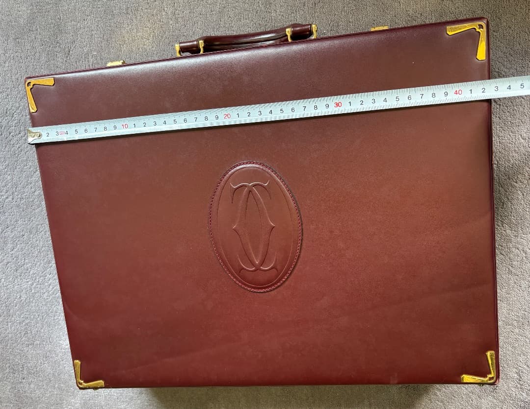 カルティエ　レザーアタッシュケース