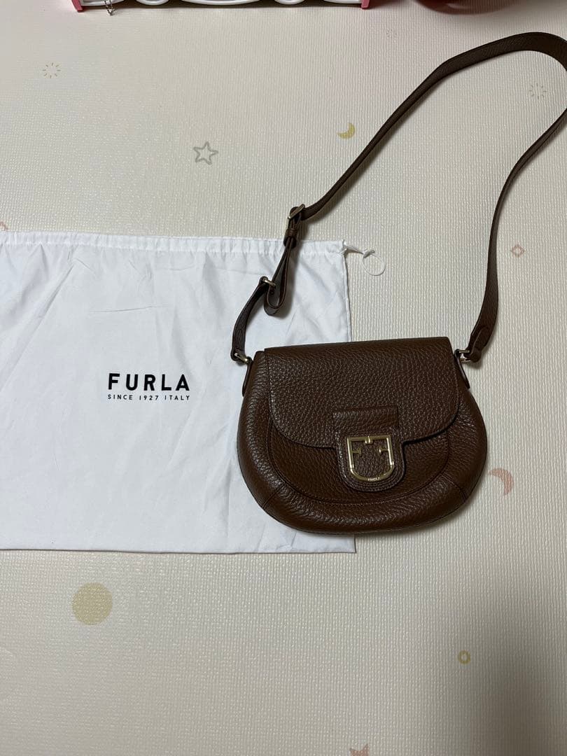 FURLA ブラウンレザーショルダーバッグ 保存袋付き