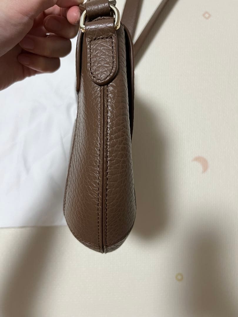 FURLA ブラウンレザーショルダーバッグ 保存袋付き