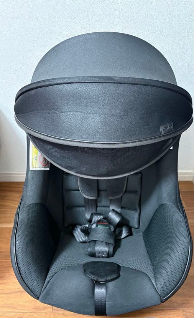 Aprica クルリラビッテエックス　チャイルドシート