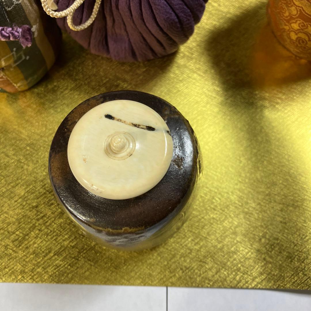 茶器　備前肩衝茶入　銘　心の友　仕覆3 而妙斎書付　伊勢崎満　共箱　N625CI