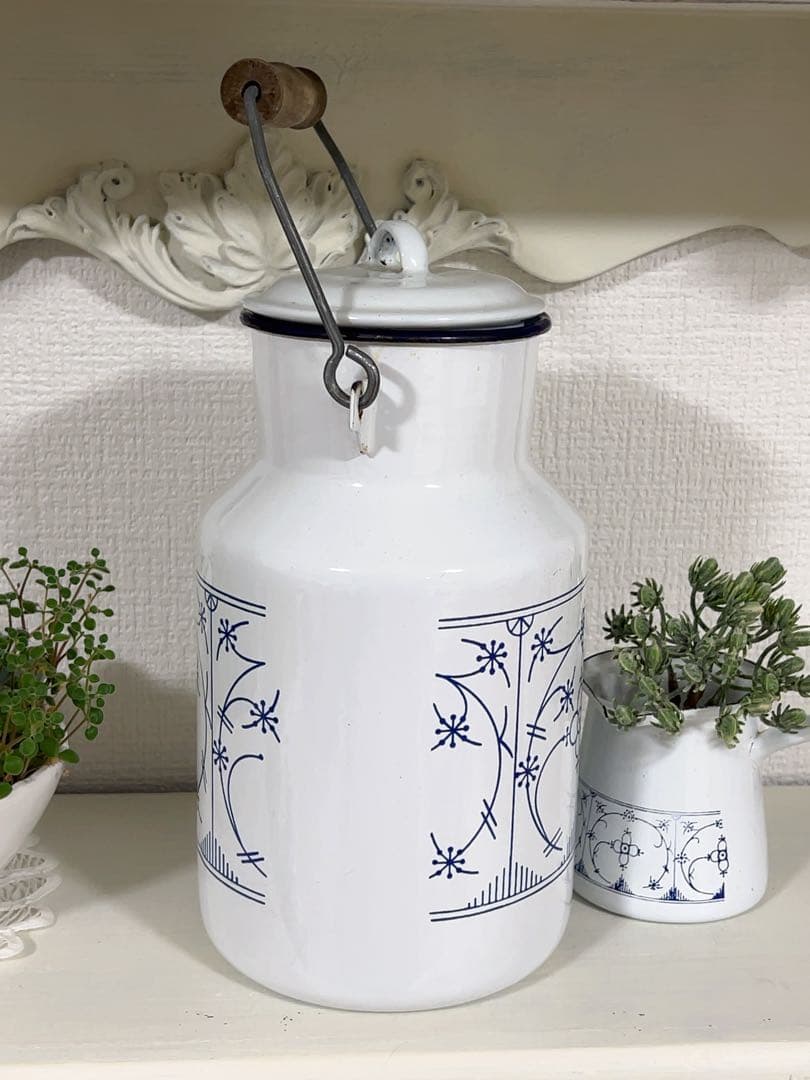 フランスアンティーク＊ホーローサキソニー柄ジャーポット