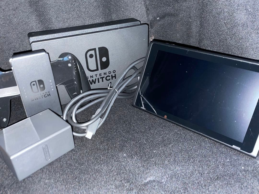 鯖*様 Nintendo Switch 本体 ジョイコンなし