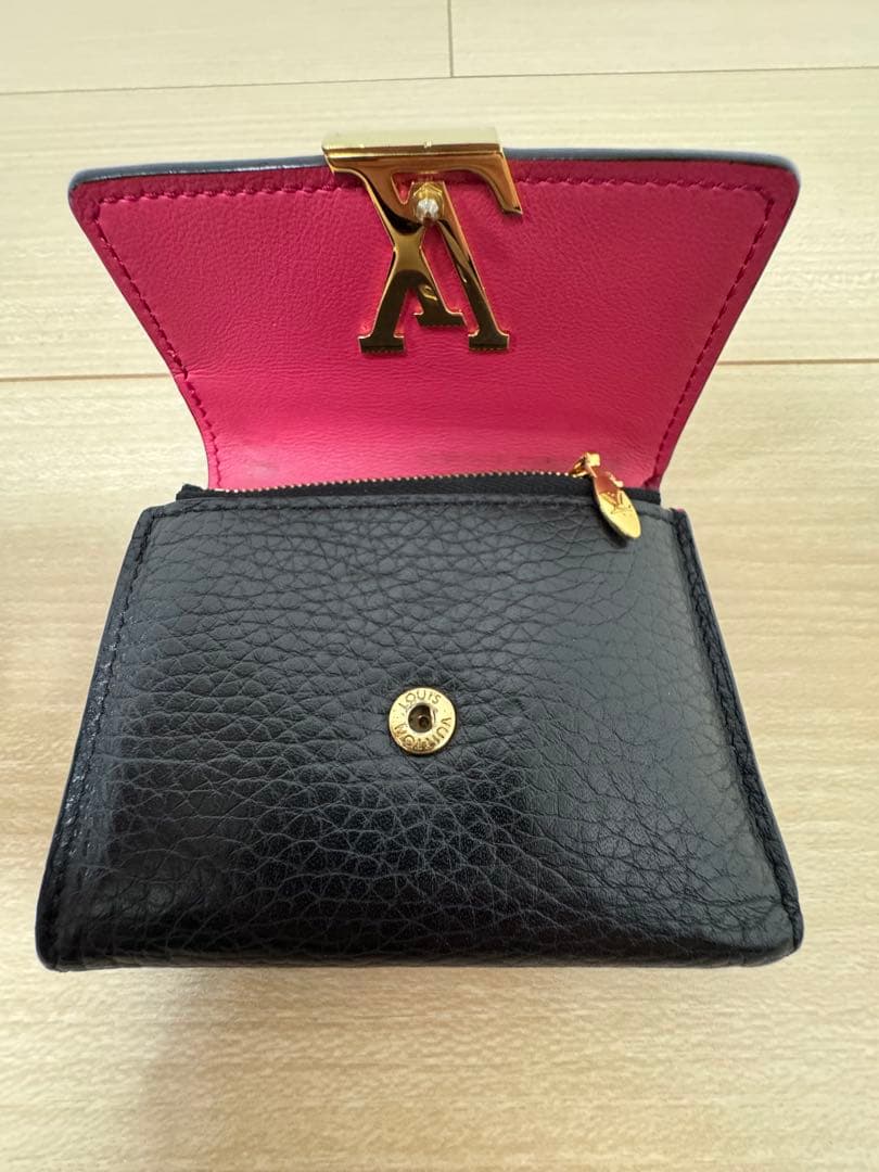 ゆな　LOUIS VUITTON ポルトフォイユ カプシーヌ 財布