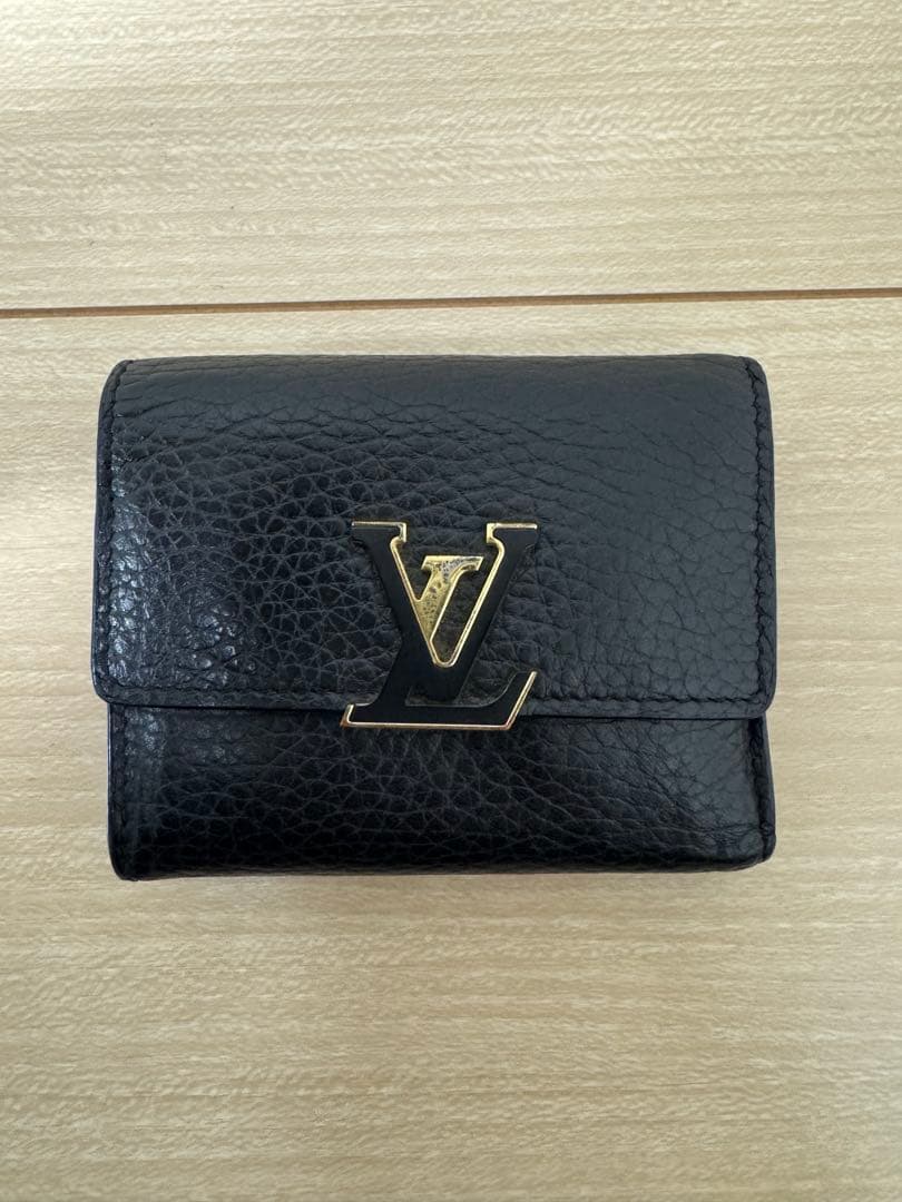 ゆな　LOUIS VUITTON ポルトフォイユ カプシーヌ 財布