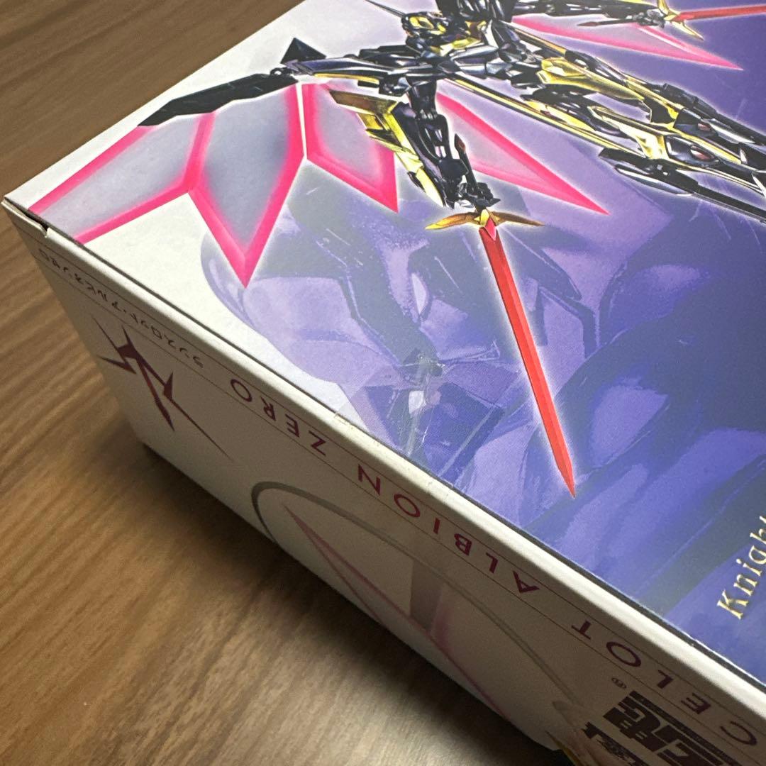 BANDAI L ROBOT 魂 ランスロットアルビオンゼロ