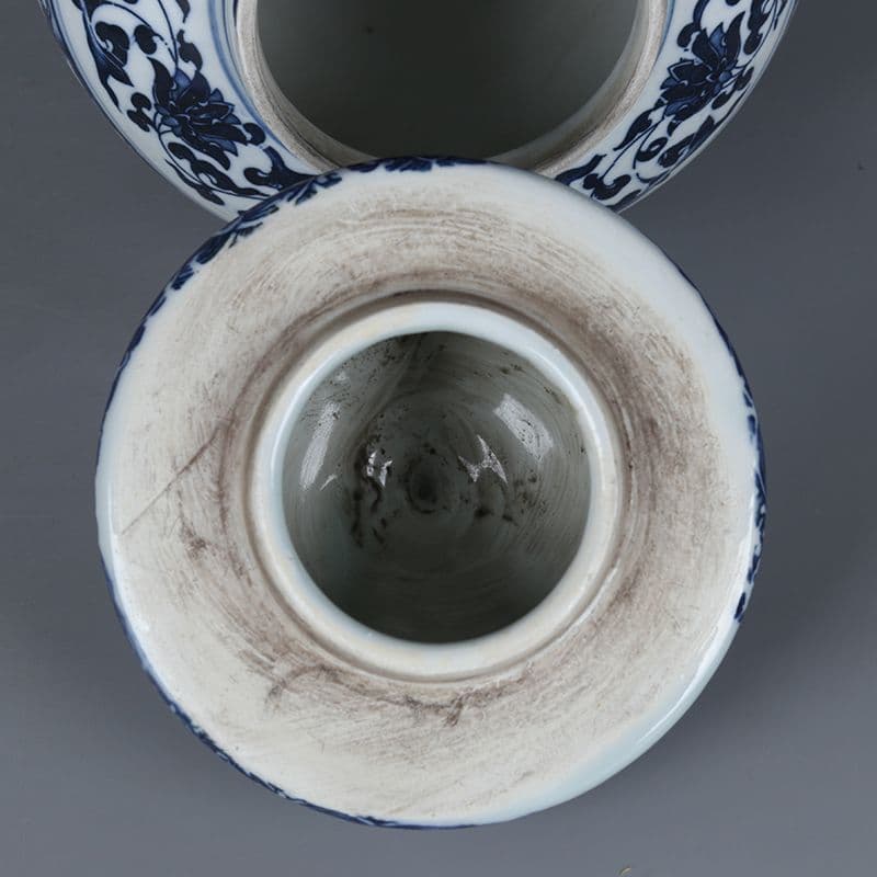 清乾隆青花纏枝蓮紋将軍壺 景徳鎮 陶磁器 装飾品 現代工芸品 美術品 置物