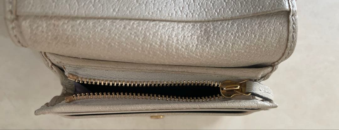 【GUCCI】グッチ　フローラシリーズ　二つ折り財布