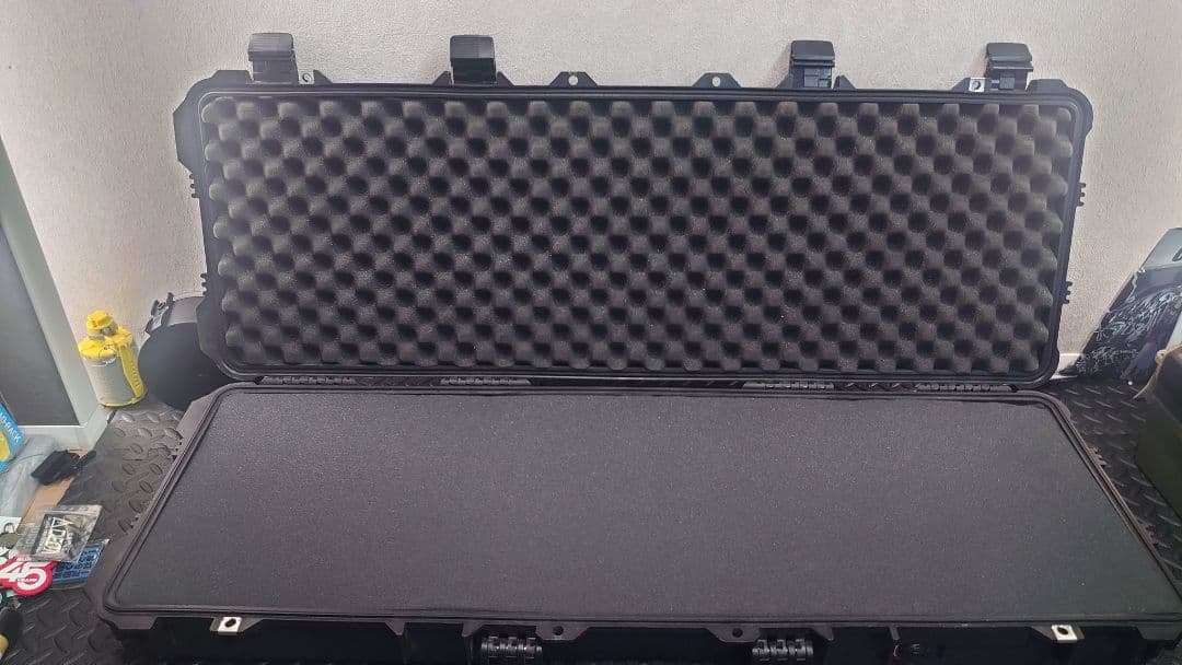 PELICAN 1720フォーム付き