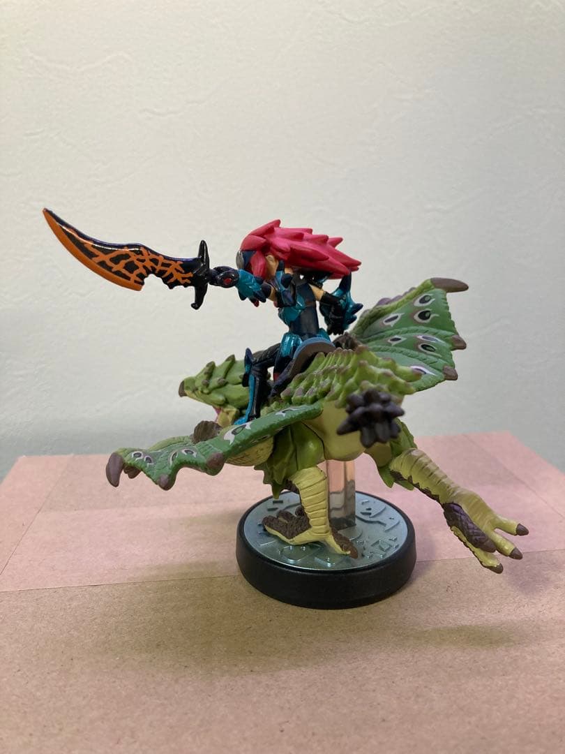 amiibo リオレイア&シュヴァル　アミーボ　モンハンストーリー