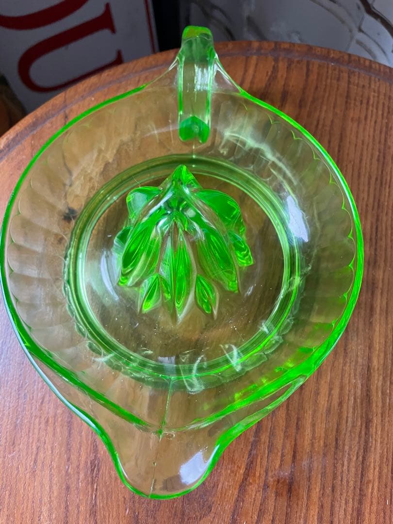 アンティーク　ディプレッション　グラス　マッキー社　ウラン　ガラス　リーマー