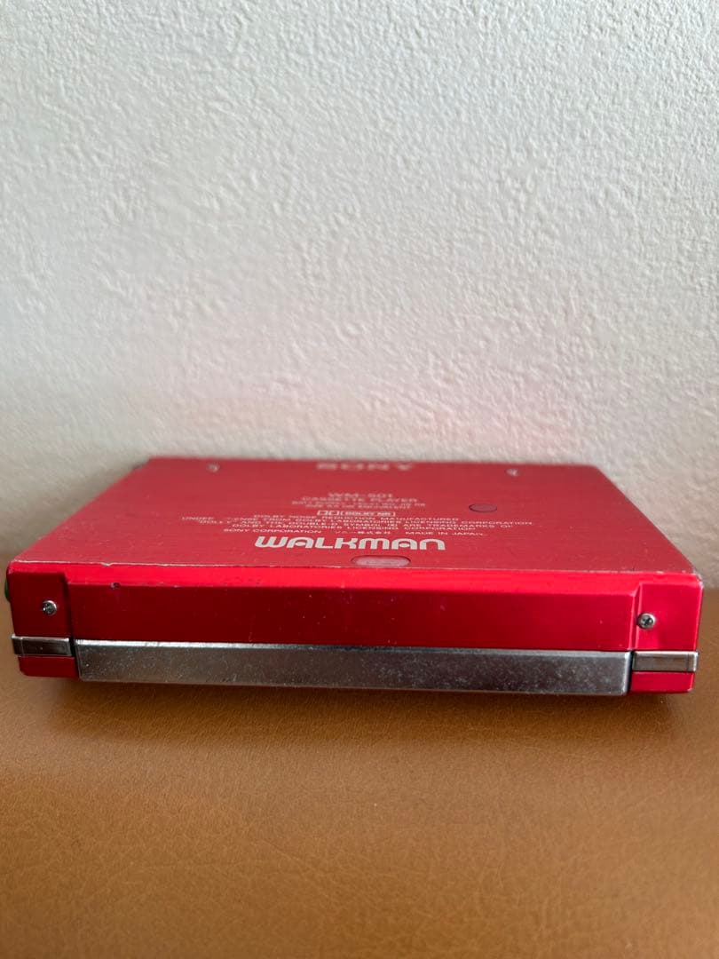 SONY WALKMAN WM-501 ソニー　ウォークマン　レッド　ジャンク