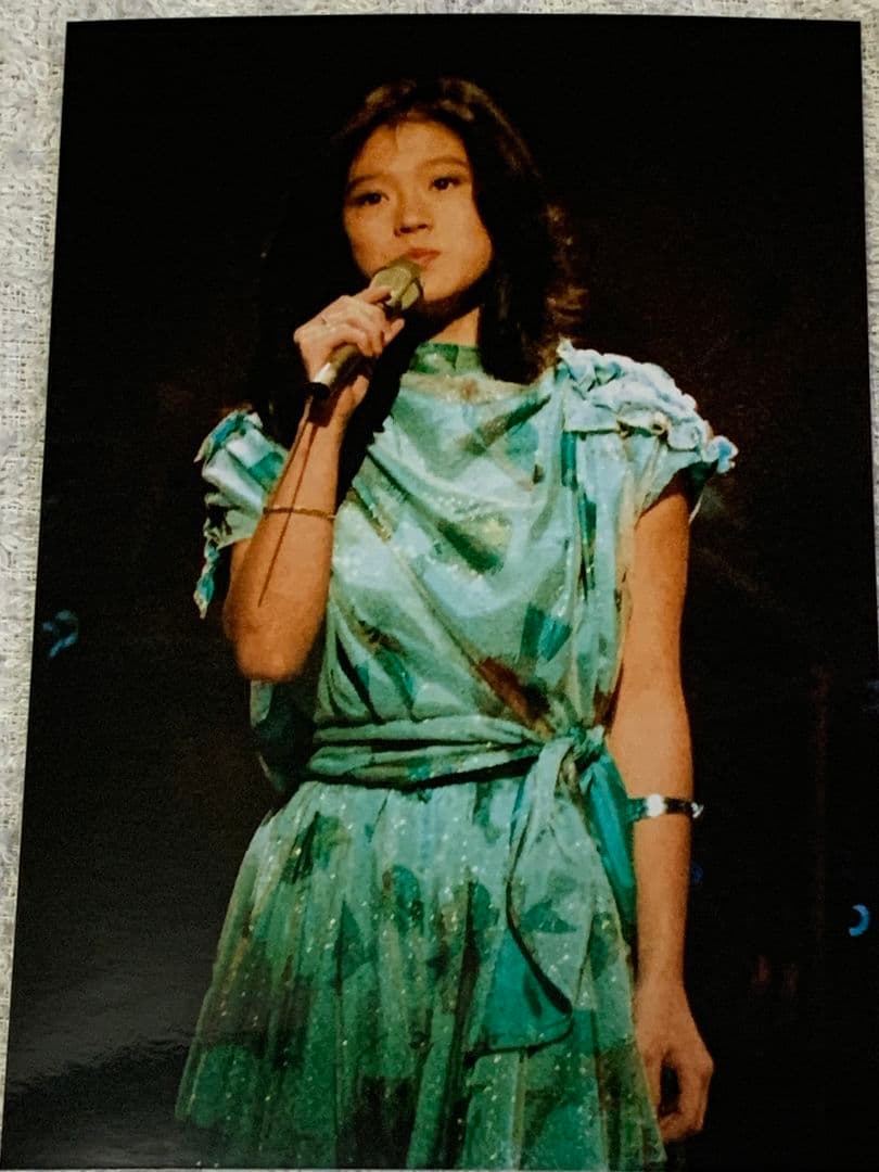 中森明菜生写真55枚