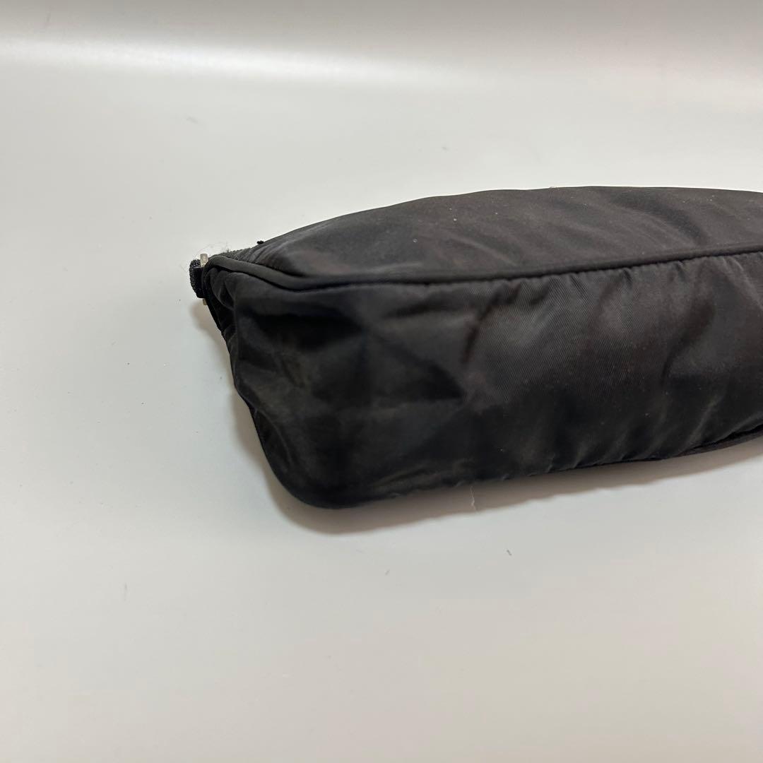 PRADA プラダ アクセサリーポーチ ハンドバッグ ミニバッグ ブラック