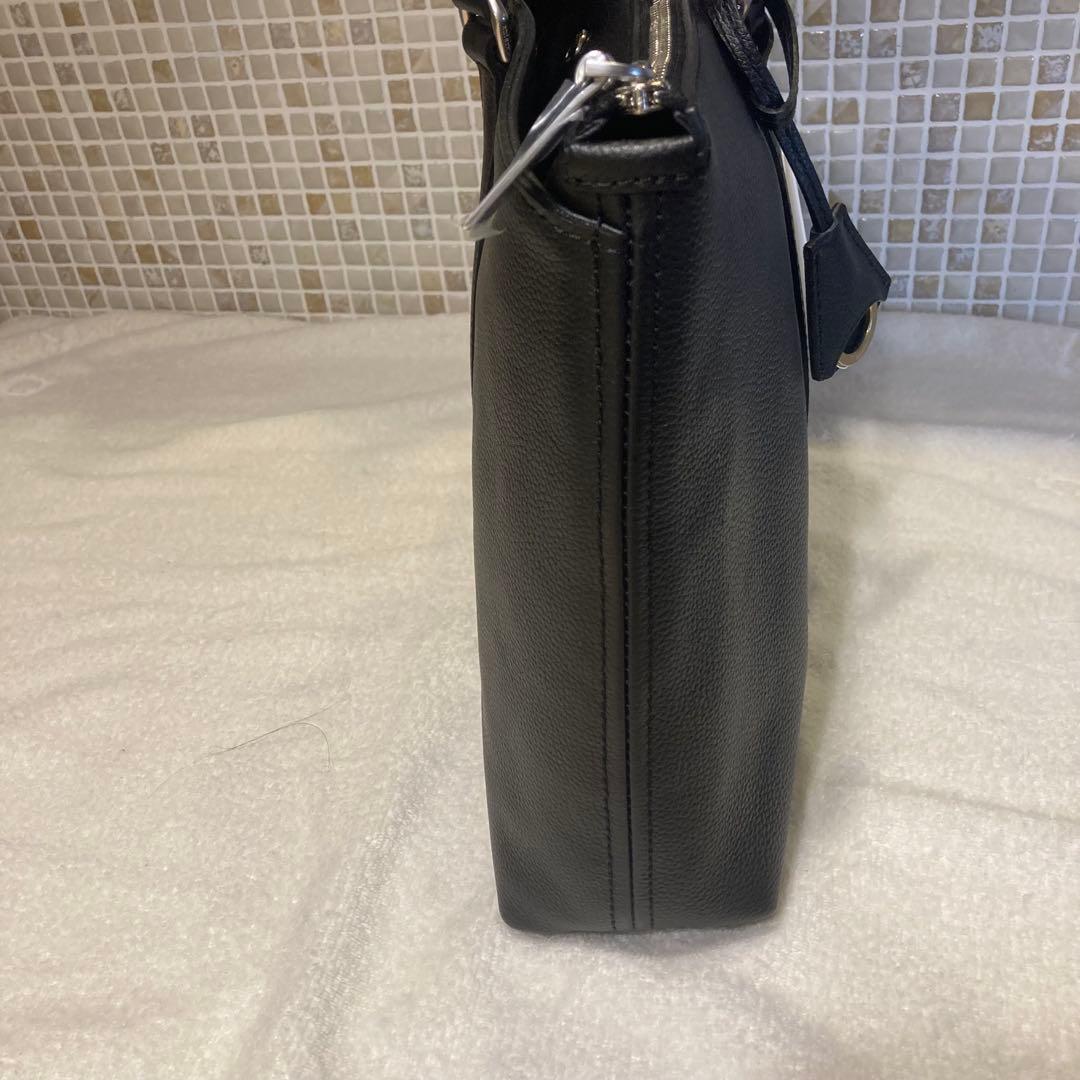 新品未使用　アニアリ　aniary シンプルブリーフケース　ビジネスバッグ　黒