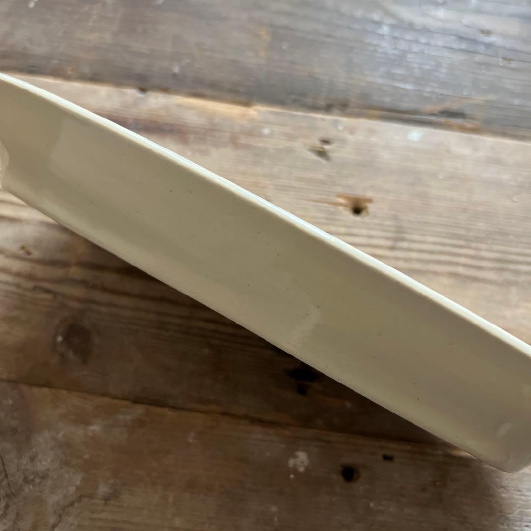 St Amand製 陶器のソープディッシュ フレンチアンティーク ヴィンテージ