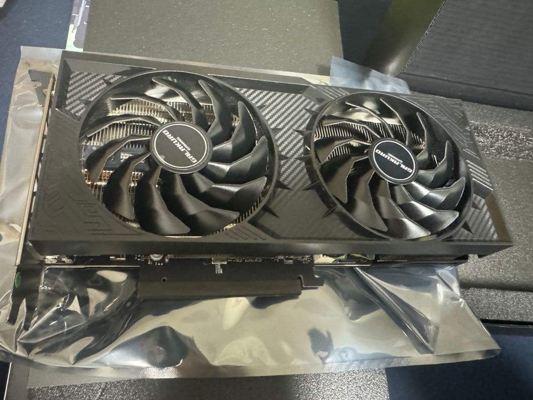 Geforce RTX 4070 12GB 玄人志向　グラフィックボード