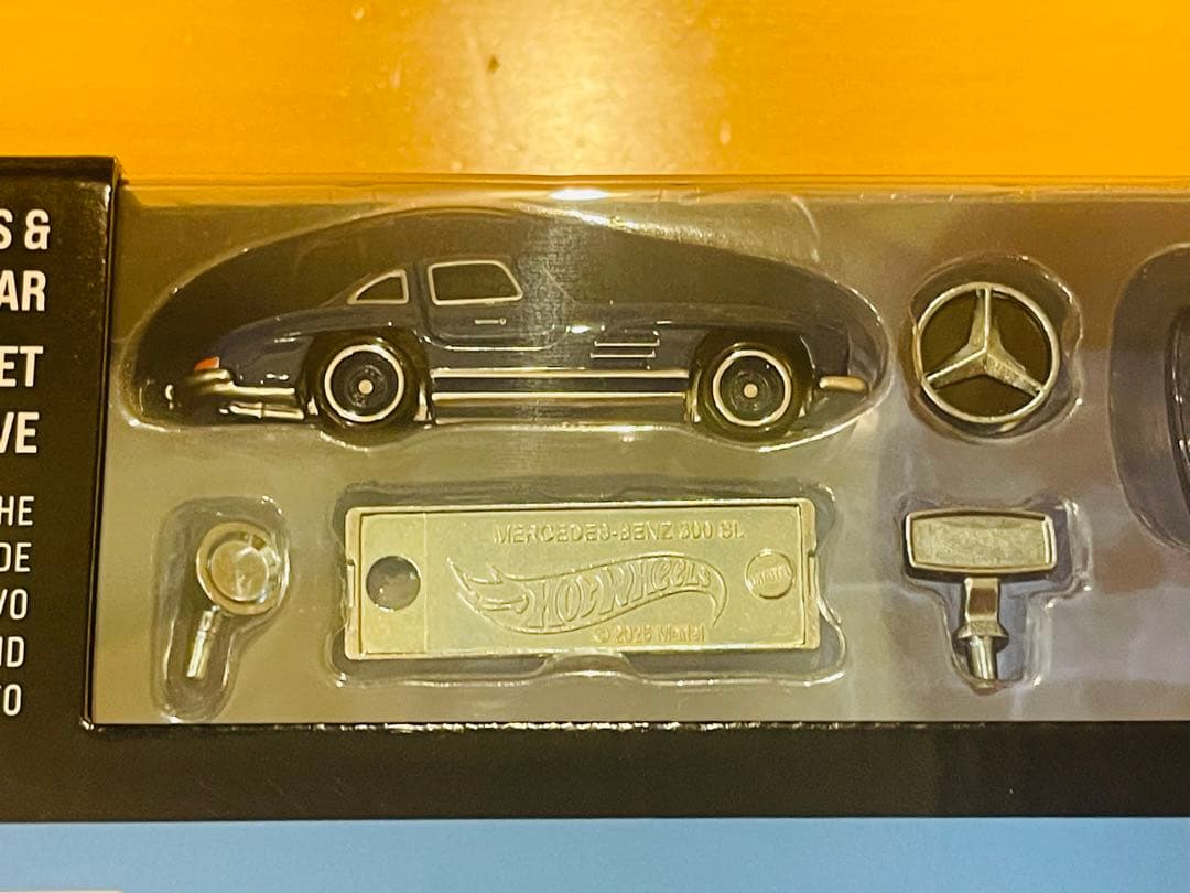 ホットウィール MERCEDES-BENZ 300SL
