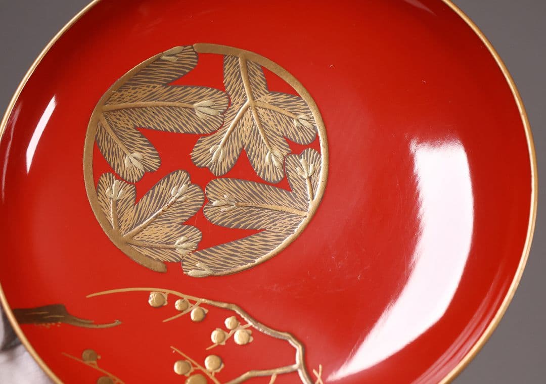 【CM248】時代木製漆器 松竹梅 金蒔絵 朱塗 引盃 五客 木製漆器 小皿 杯
