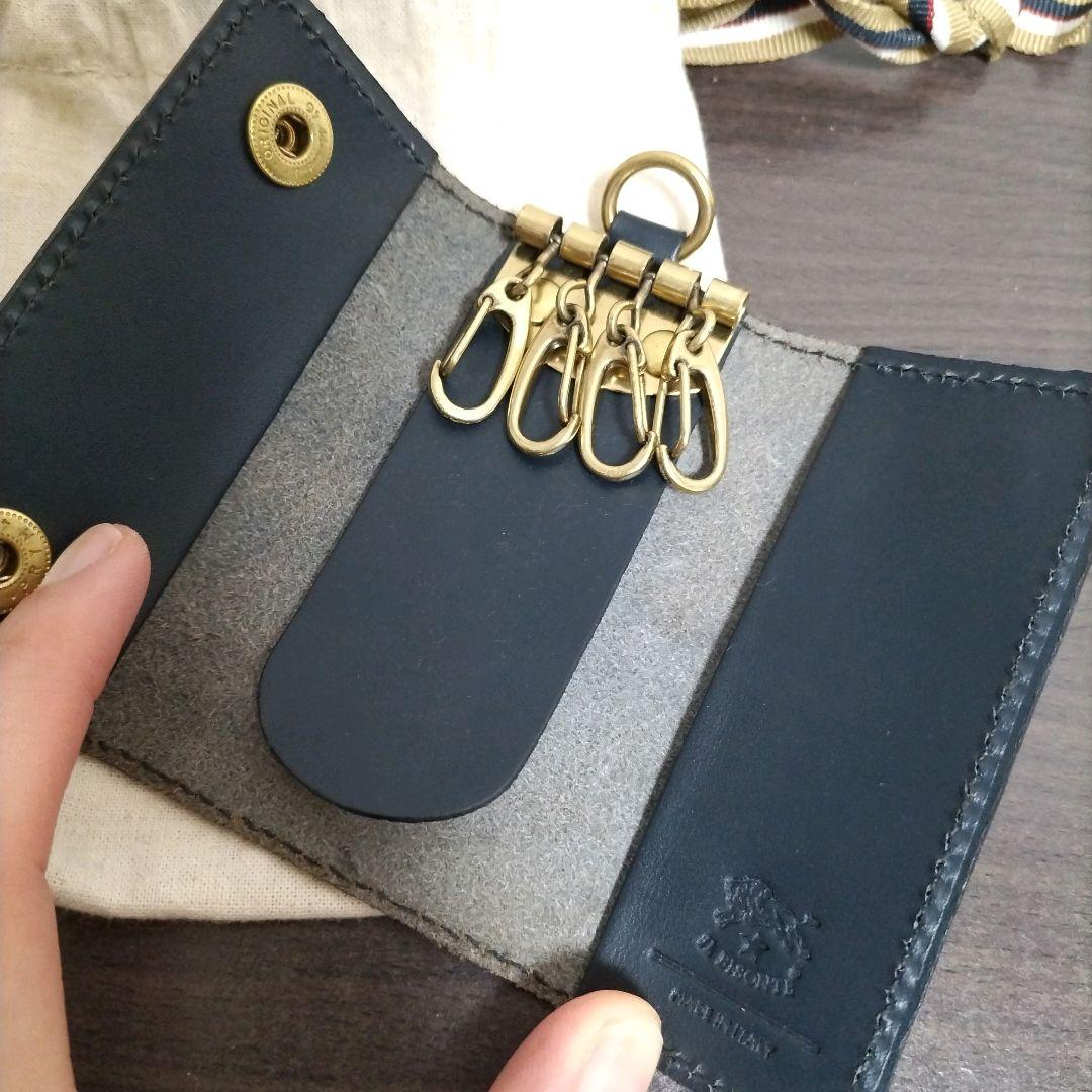 新品 イルビゾンテ 本革 キーケース スマート キーホルダー ネイビー ブルー