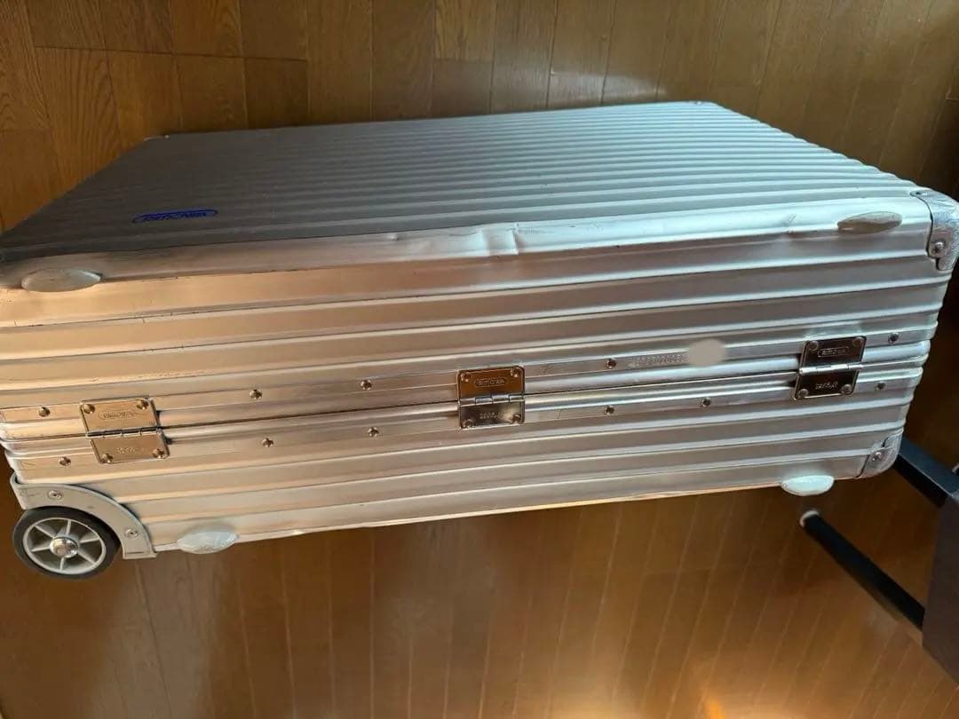 廃盤RIMOWA リモワ クラシックフライト スーツケース　61L(?)2輪