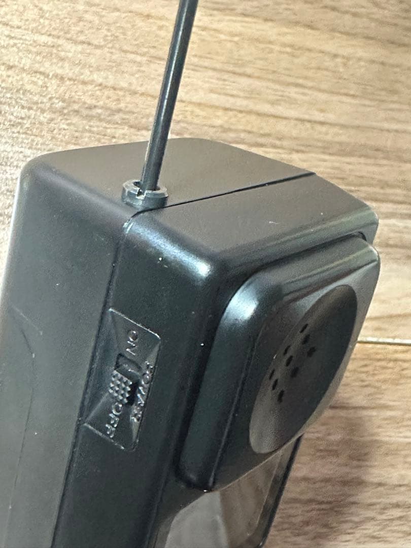 【昭和レトロ】移動電話無線機　日立ＨＰ-401 充電器付き　動作確認済み