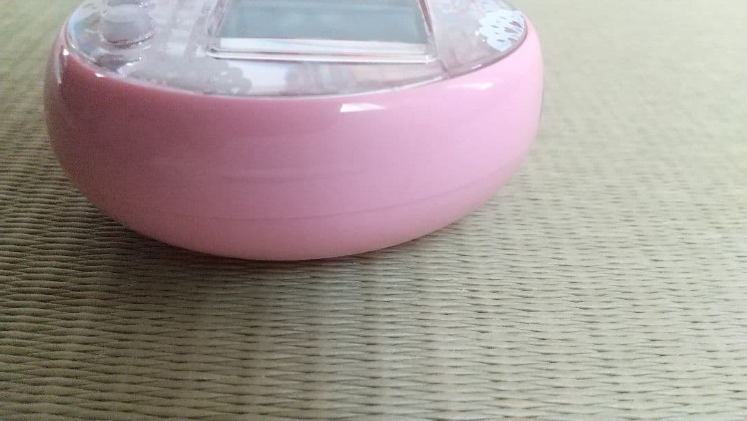 バンダイ サンリオキャラクターズみーつver．たまごっち