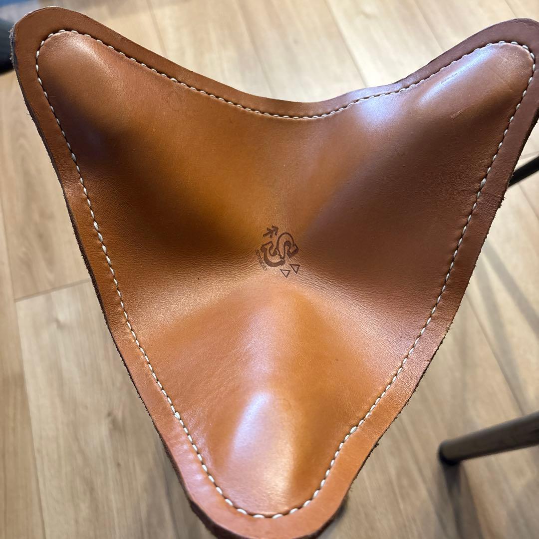 SOMABITO 刻印入り レザー 椅子