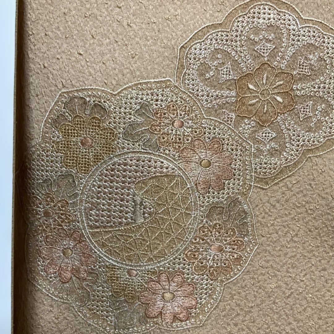 k　No.2927 未使用シリーズ正絹作家汕頭刺繍訪問着　落款　超美品