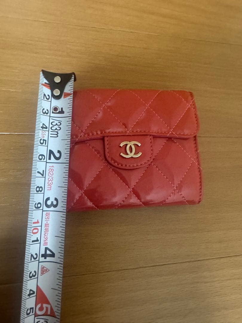 CHANEL シャネル　マトラッセ　ケース　エナメル　財布
