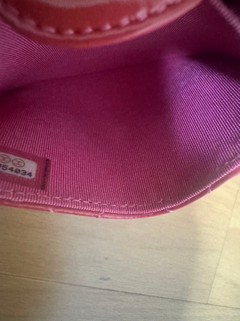 CHANEL シャネル　マトラッセ　ケース　エナメル　財布