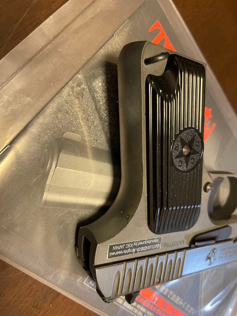 KSC トカレフ　TT33 ペルソナ5 箱なし ガスブローバック　ヘヴィウェイト