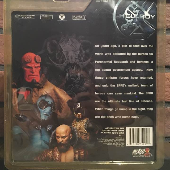 ヘルボーイ ８インチ フィギュア シリーズ１ ヘルボーイ(食い縛り)