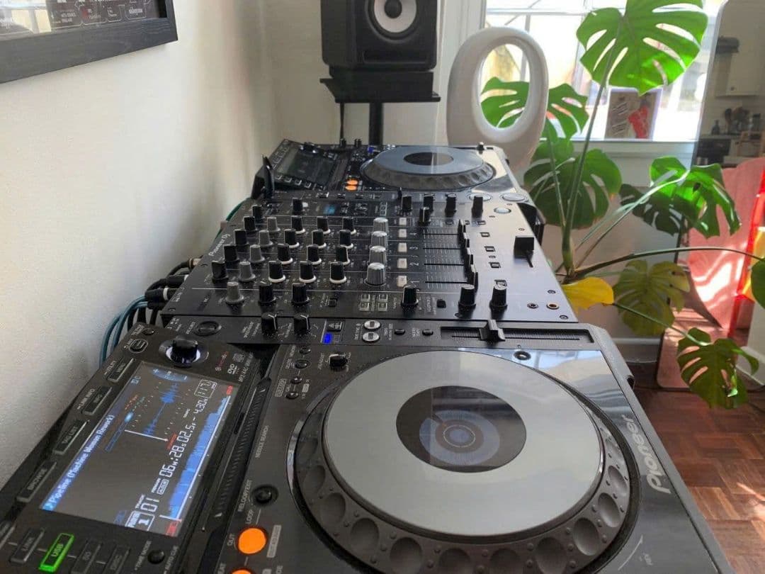 CDJ-2000NXS + DJM-750MK2 セット