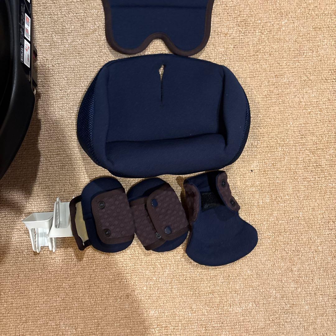 Aprica ネイビー チャイルドシート