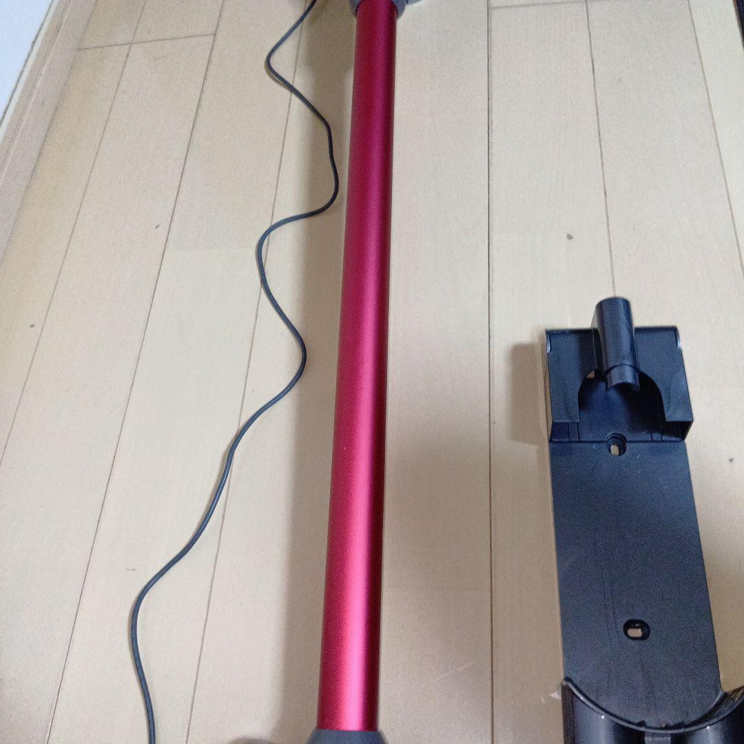 送料込　美品　V8SV10Kスティック&ハンディクリーナー　 充電器他31分稼働