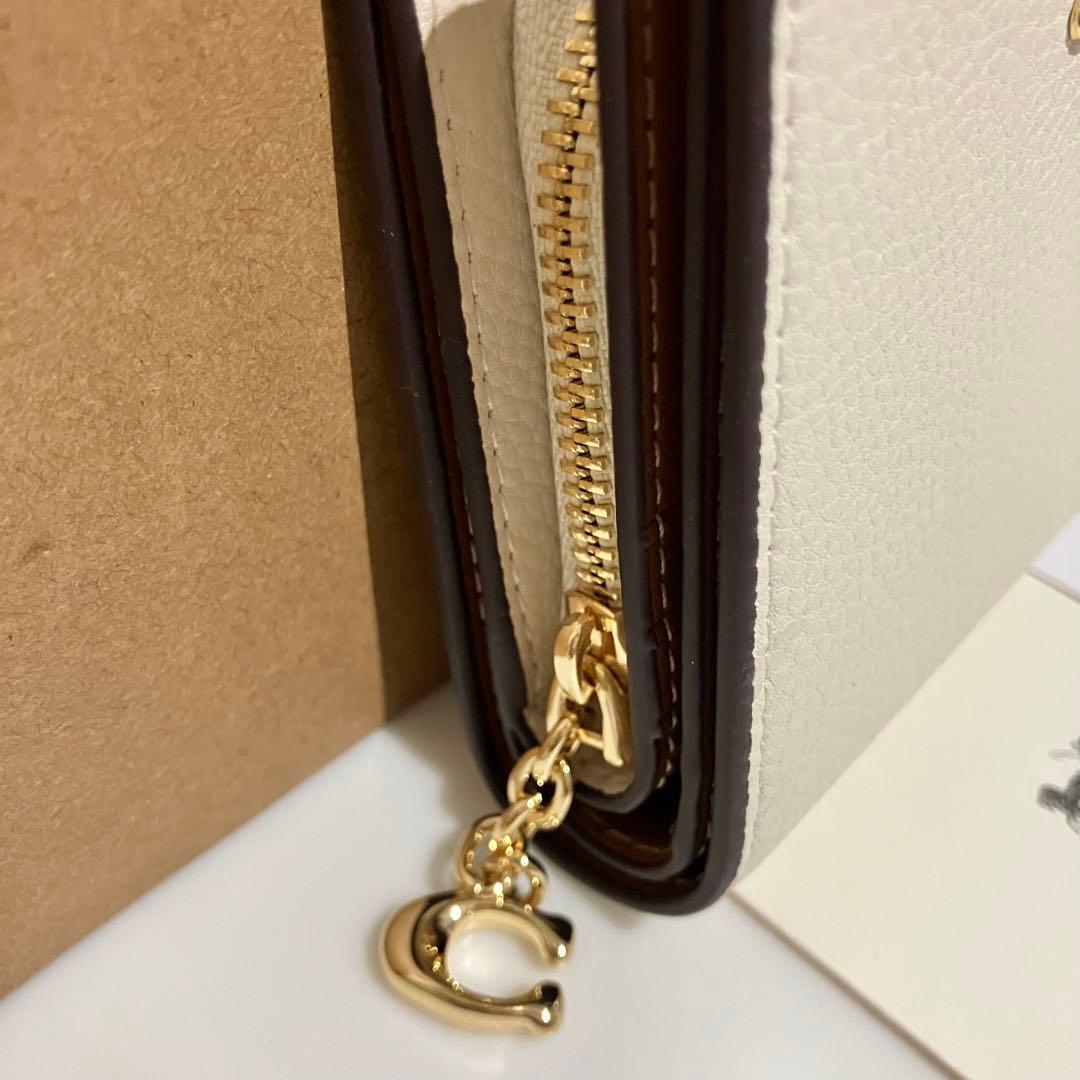 新品❤️COACH レザー スナップ ウォレット チョーク 白 二つ折り財布