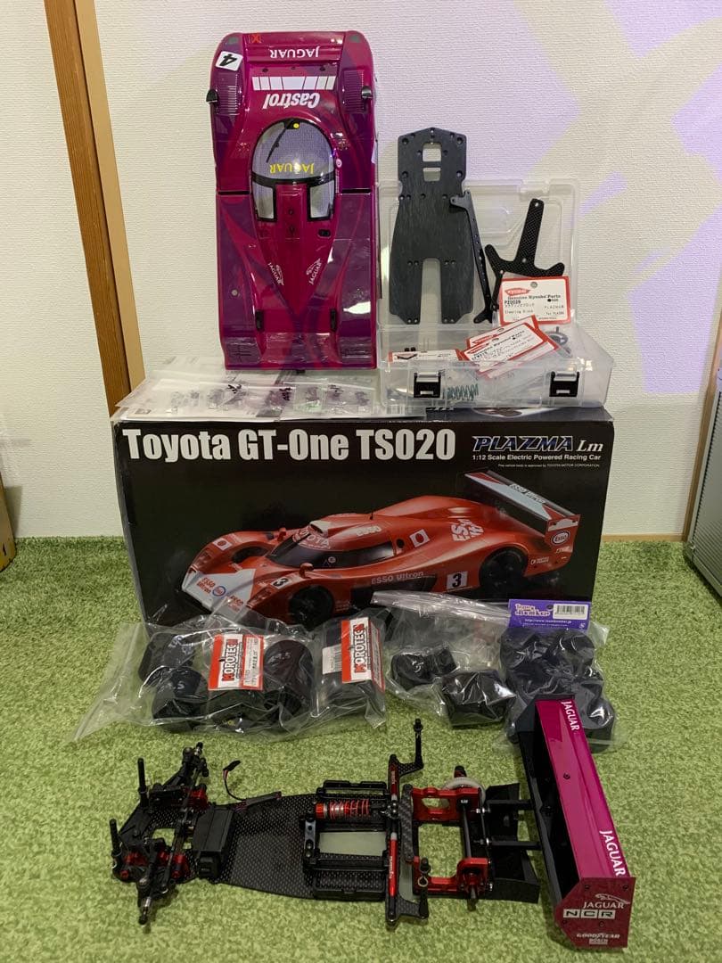 京商プラズマLM、ジャガー、サーボ、カスタムカーボン、スペア部品付き