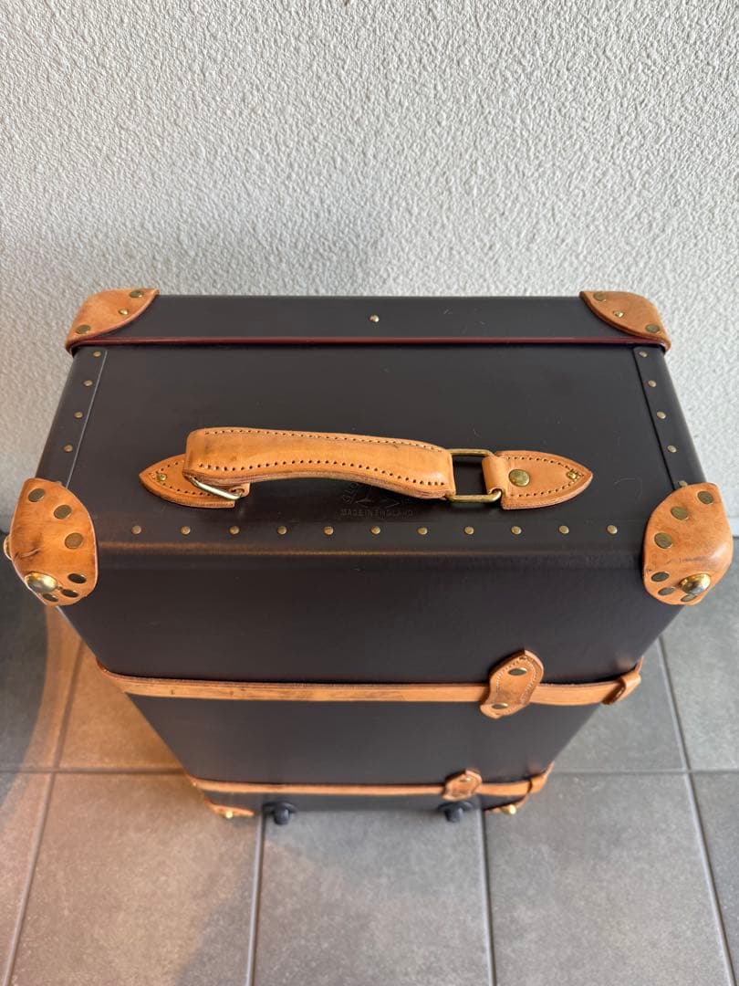 GLOBE-TROTTER スーツケース
