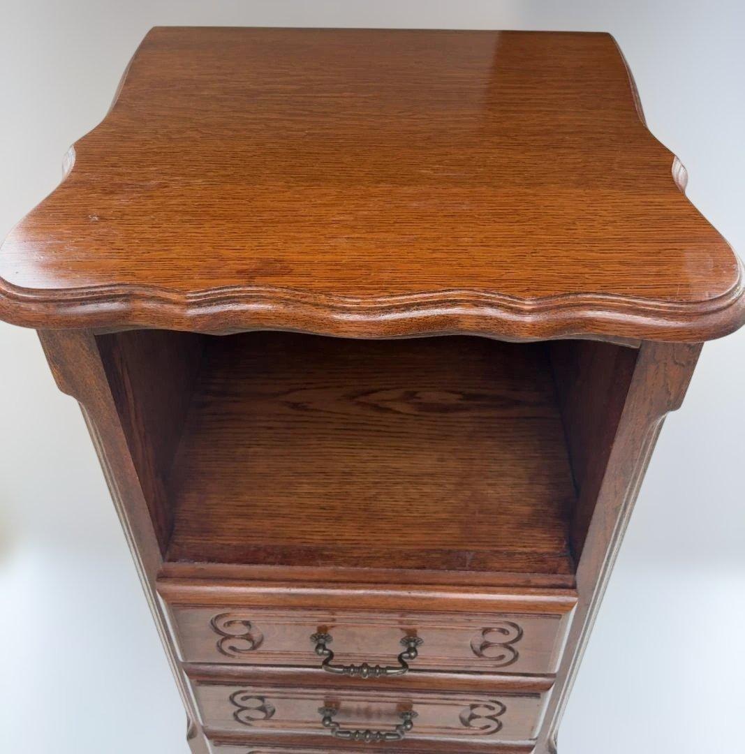 オーク材 3段引き出しナイトスタンド