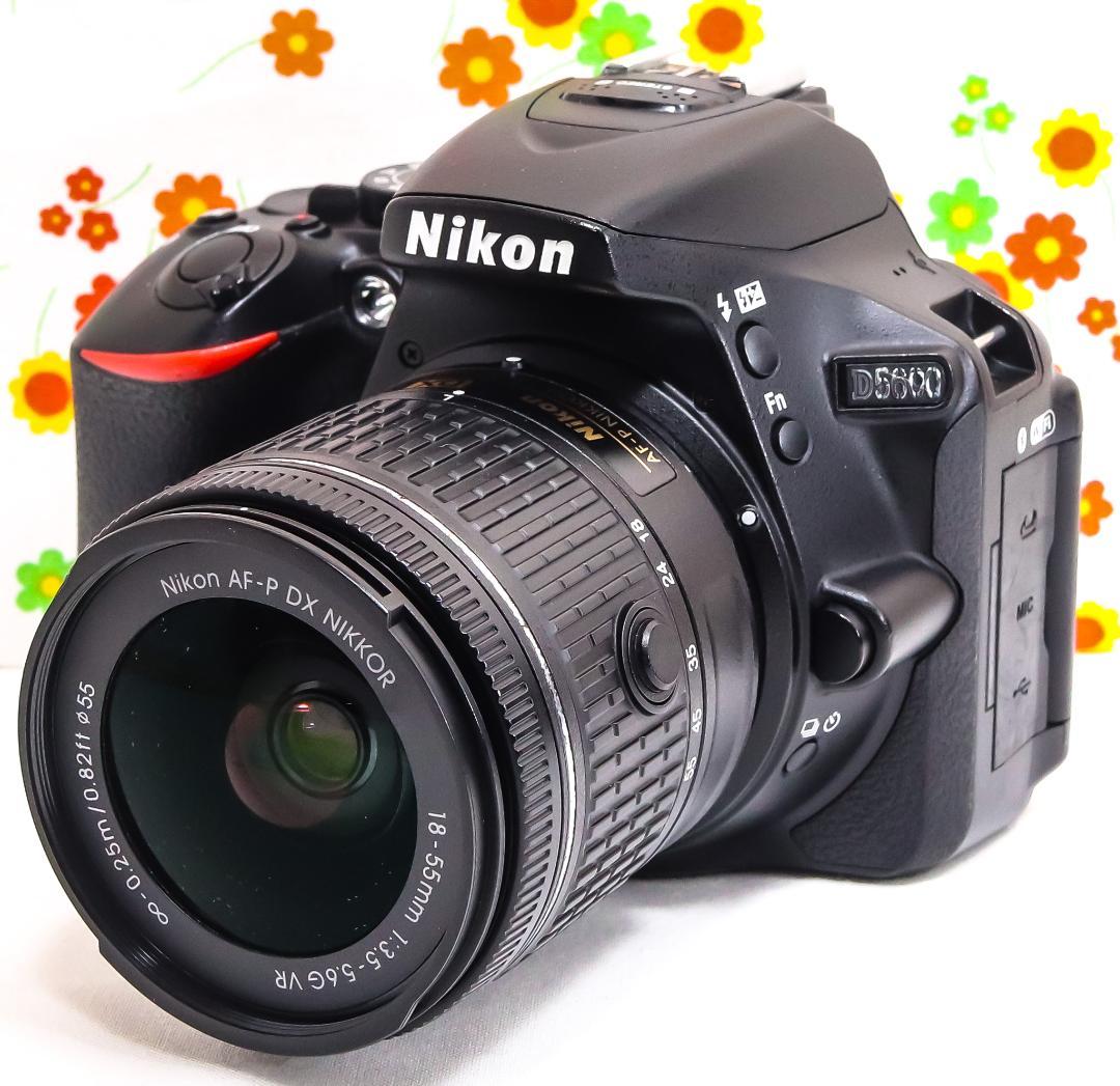 美品 ニコン Nikon D5600☆スマホに転送☆高性能一眼レフ☆自撮り可能！