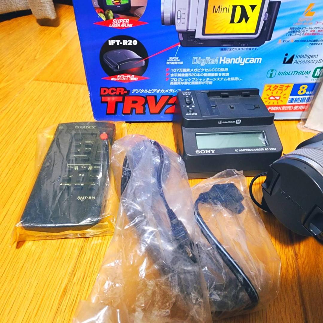 【動作確認済】高画質 SONY MiniDV ビデオカメラ DCR-TRV20
