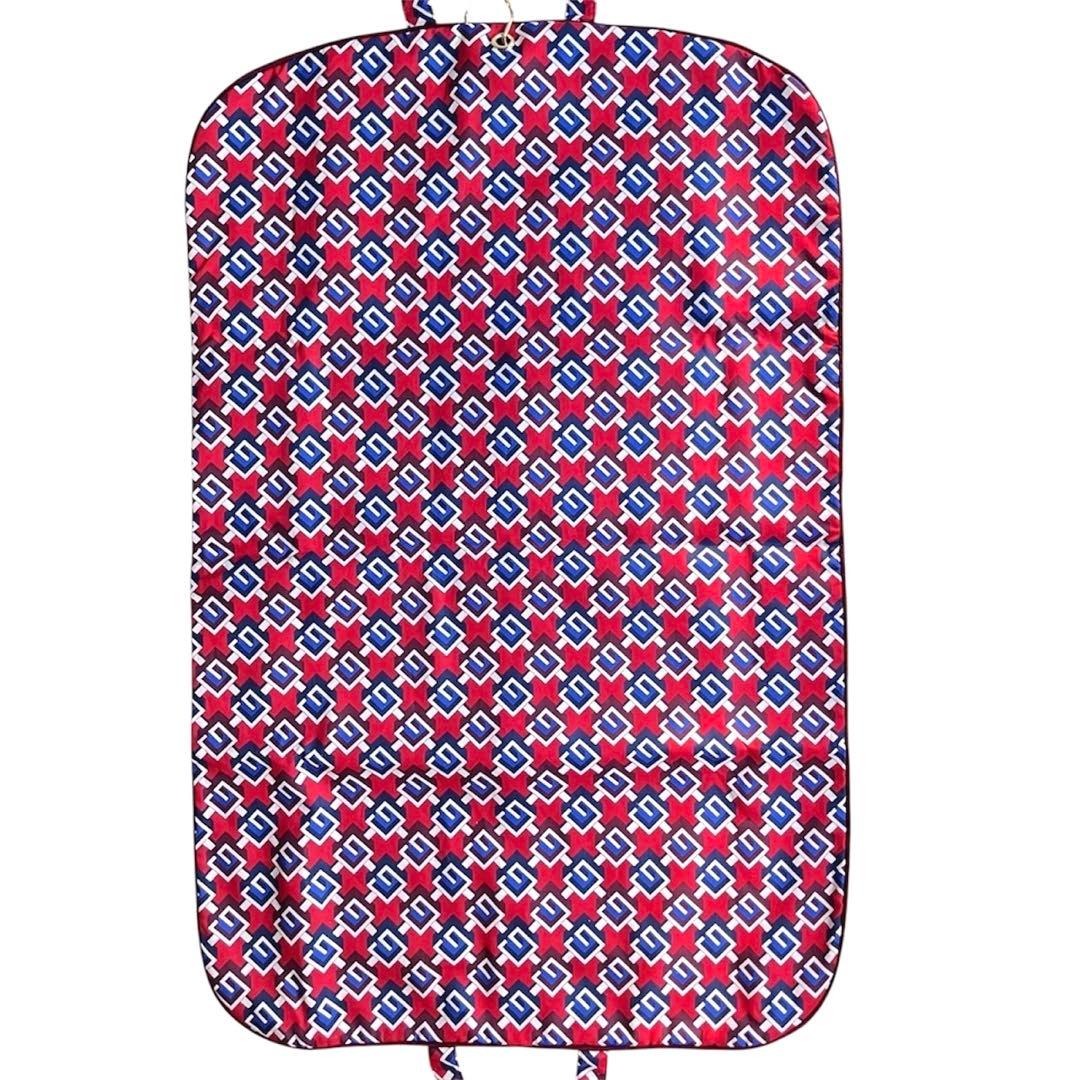 ✨未使用品✨GUCCI ガーメント レッド　ジオメトリックG