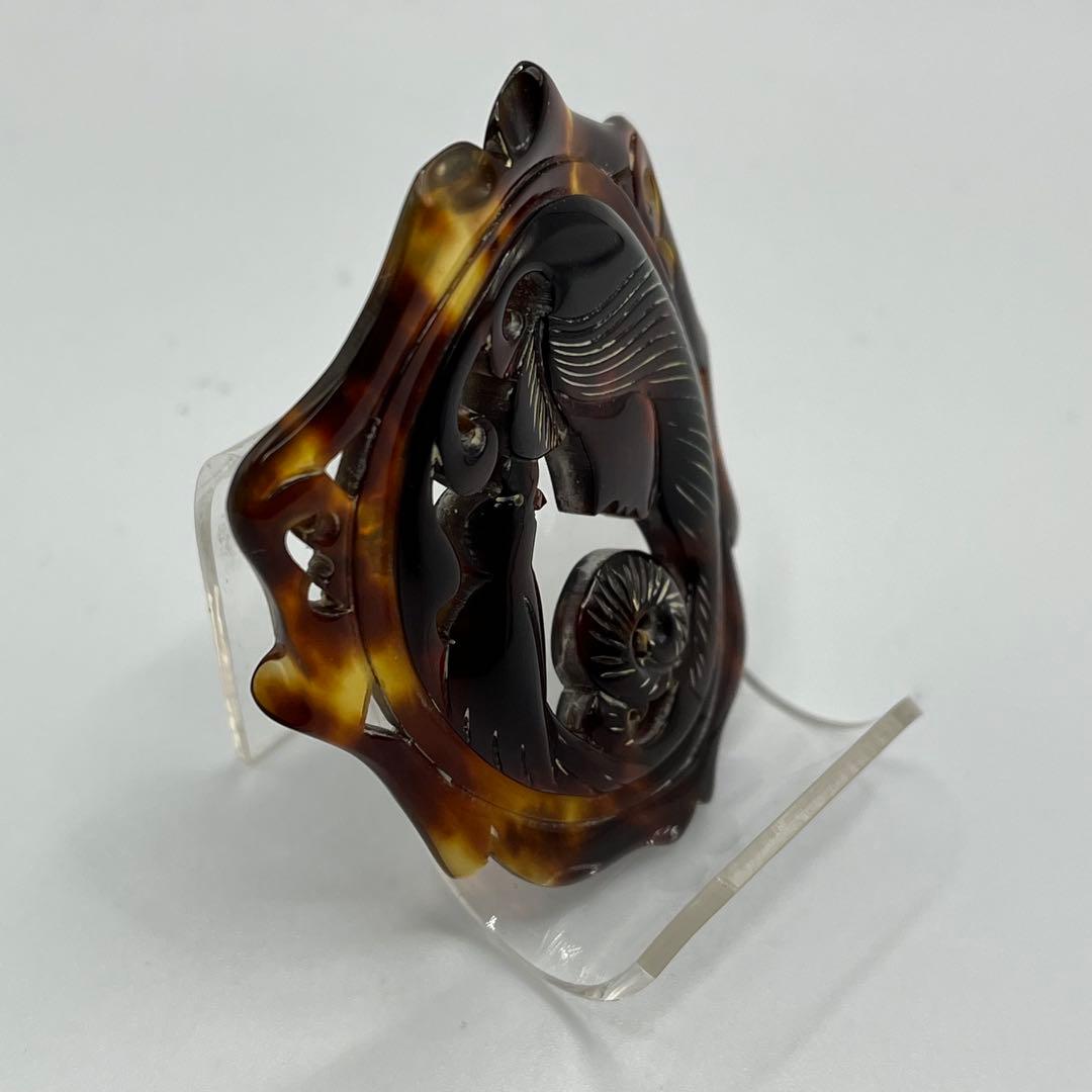 ヴィンテージ 本鼈甲 透かし彫り 少女と小鳥 デザインブローチ