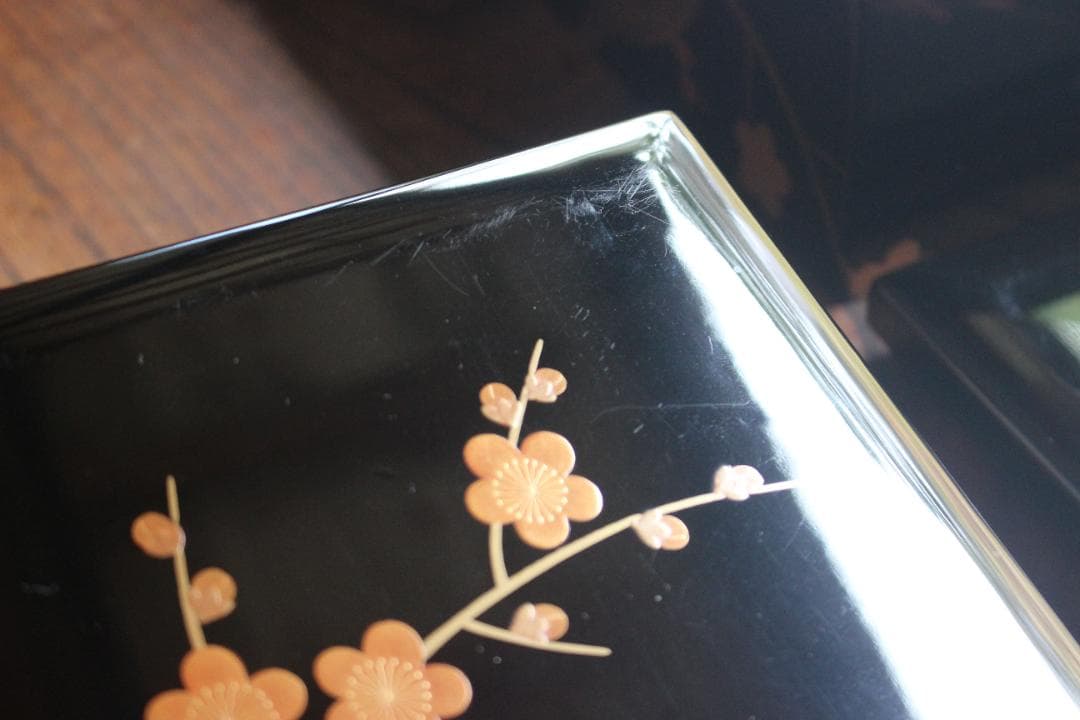 Mさま専用！上質内梨地黒漆に極上紅白梅蒔絵の映える台付五段重（検輪島塗重箱お重