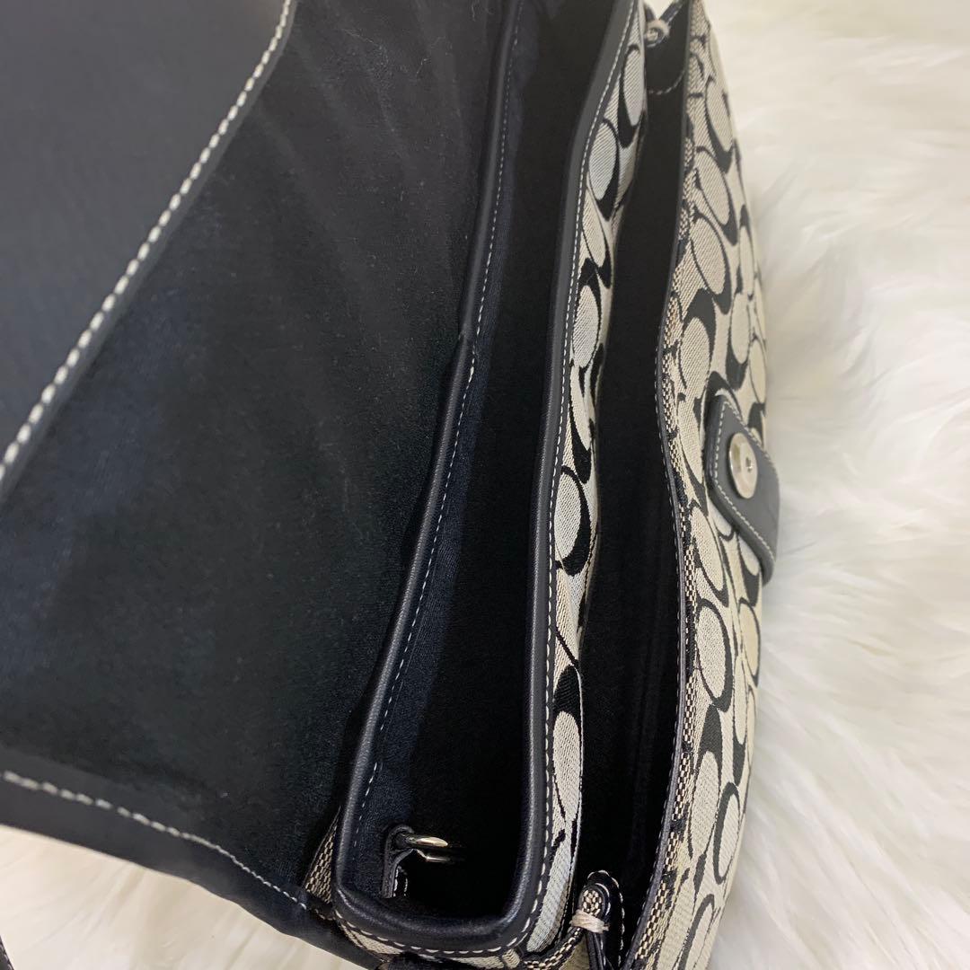 Coach シグネチャーショルダーバッグ ブラック/グレー