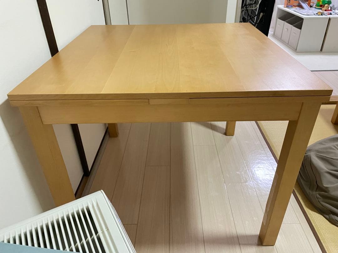 IKEA BJURSTA 伸長式⭐︎引き取りも可