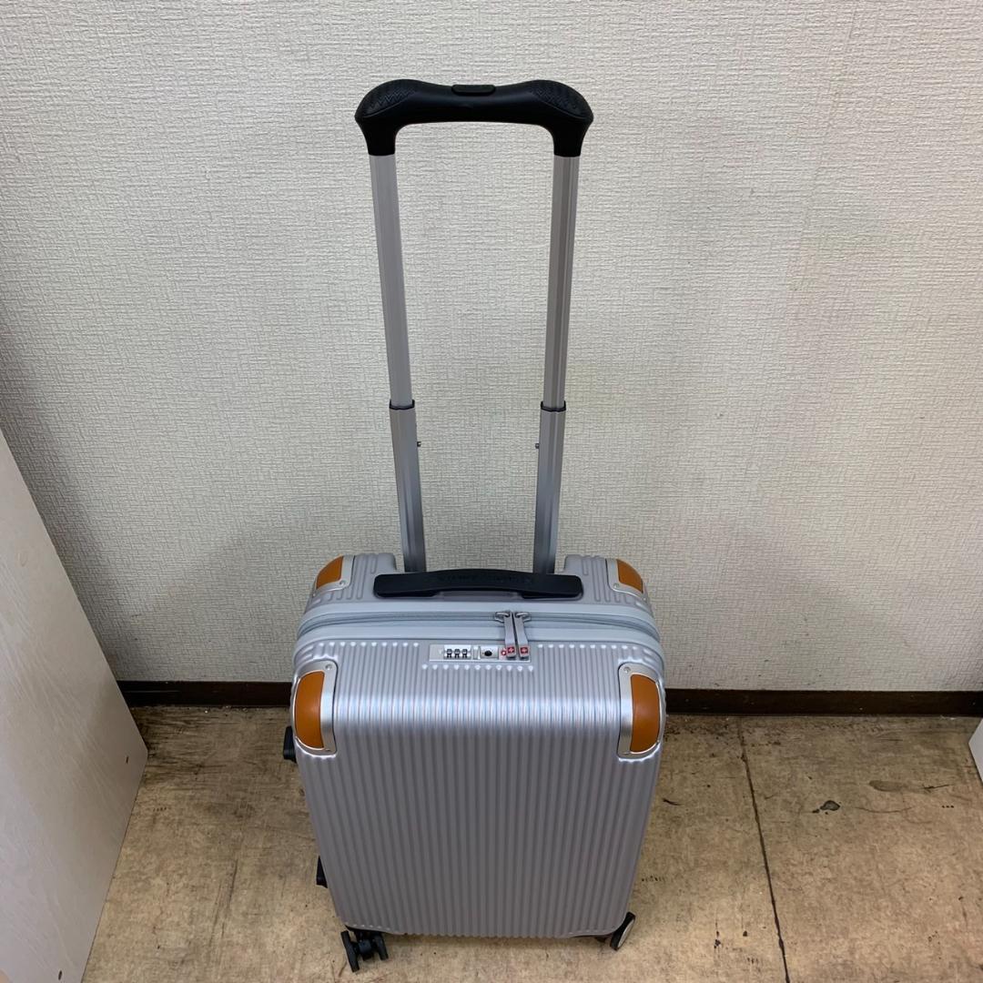 ★スイスミリタリー　スーツケース　38.5L　SM-C920　機内持ち込みサイズ