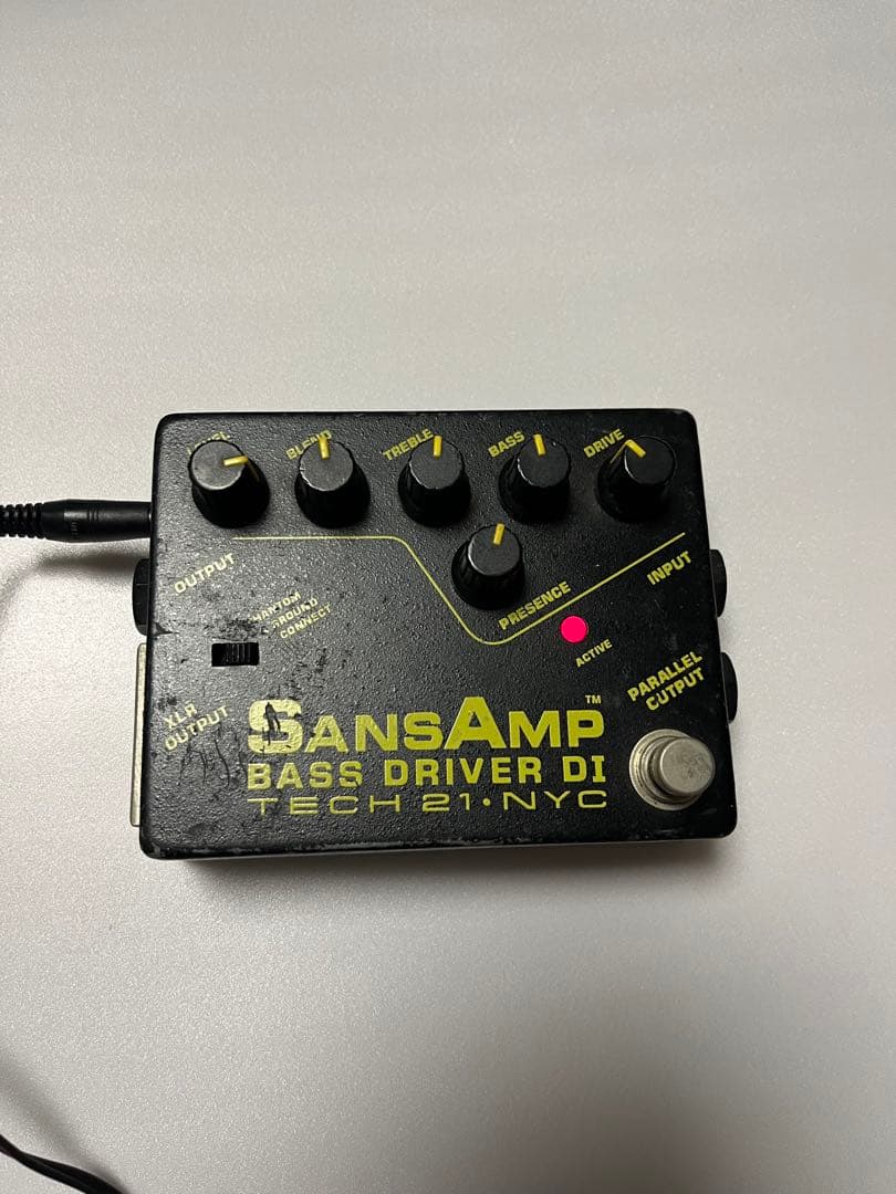 Tech 21 SansAmp Bass D DI サンズアンプ